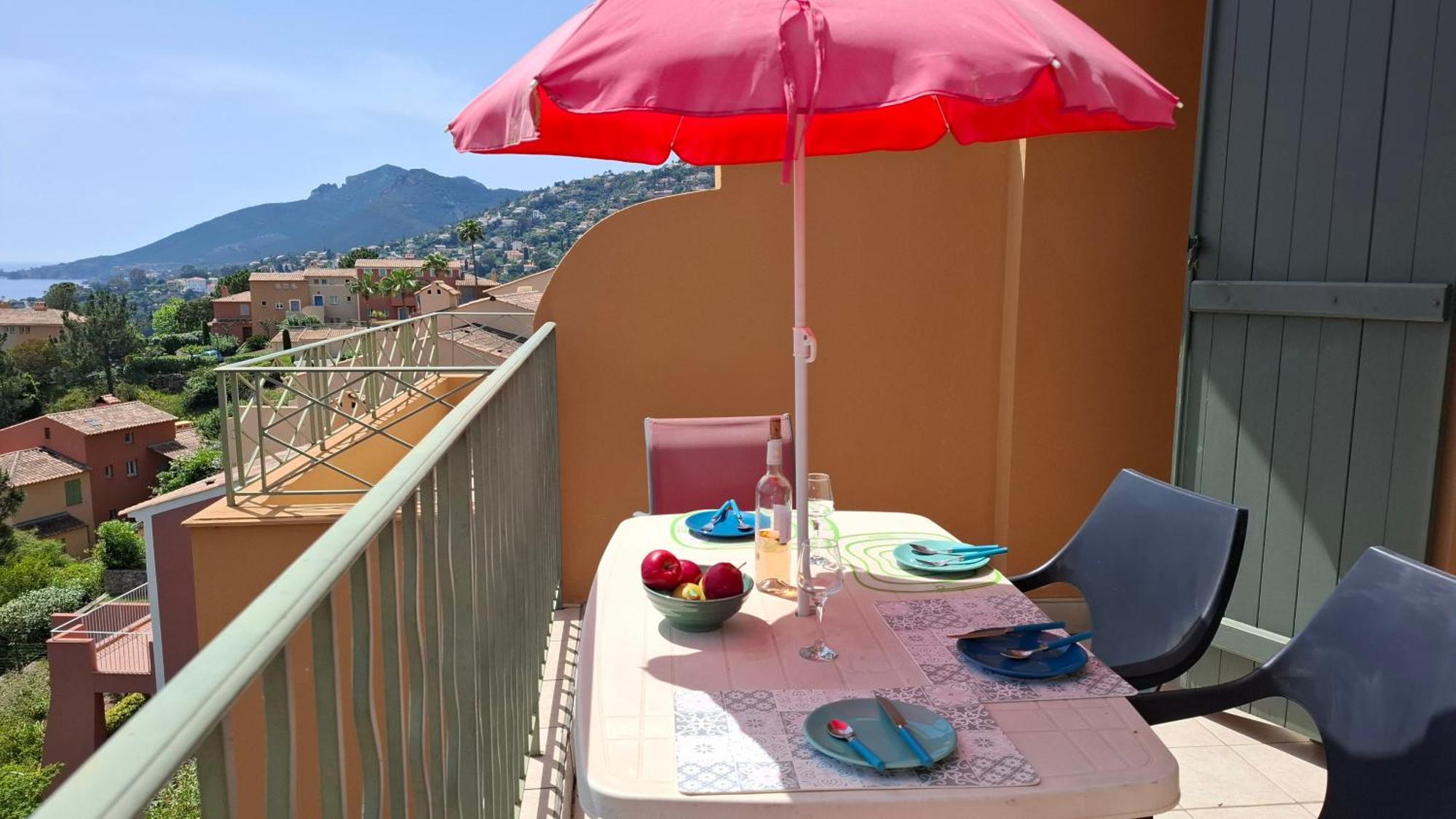 Appartement Rochemarine Panoramic à Théoule-sur-Mer Extérieur photo
